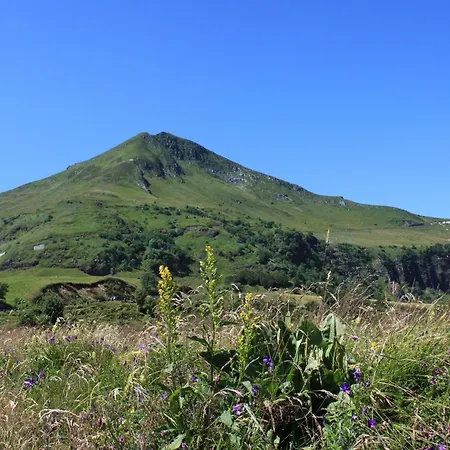 酒店 Logis Restaurant & Les Remparts