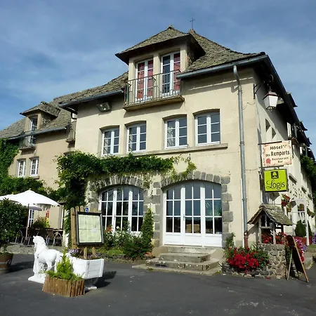 Logis Restaurant & Les Remparts 3* 萨莱